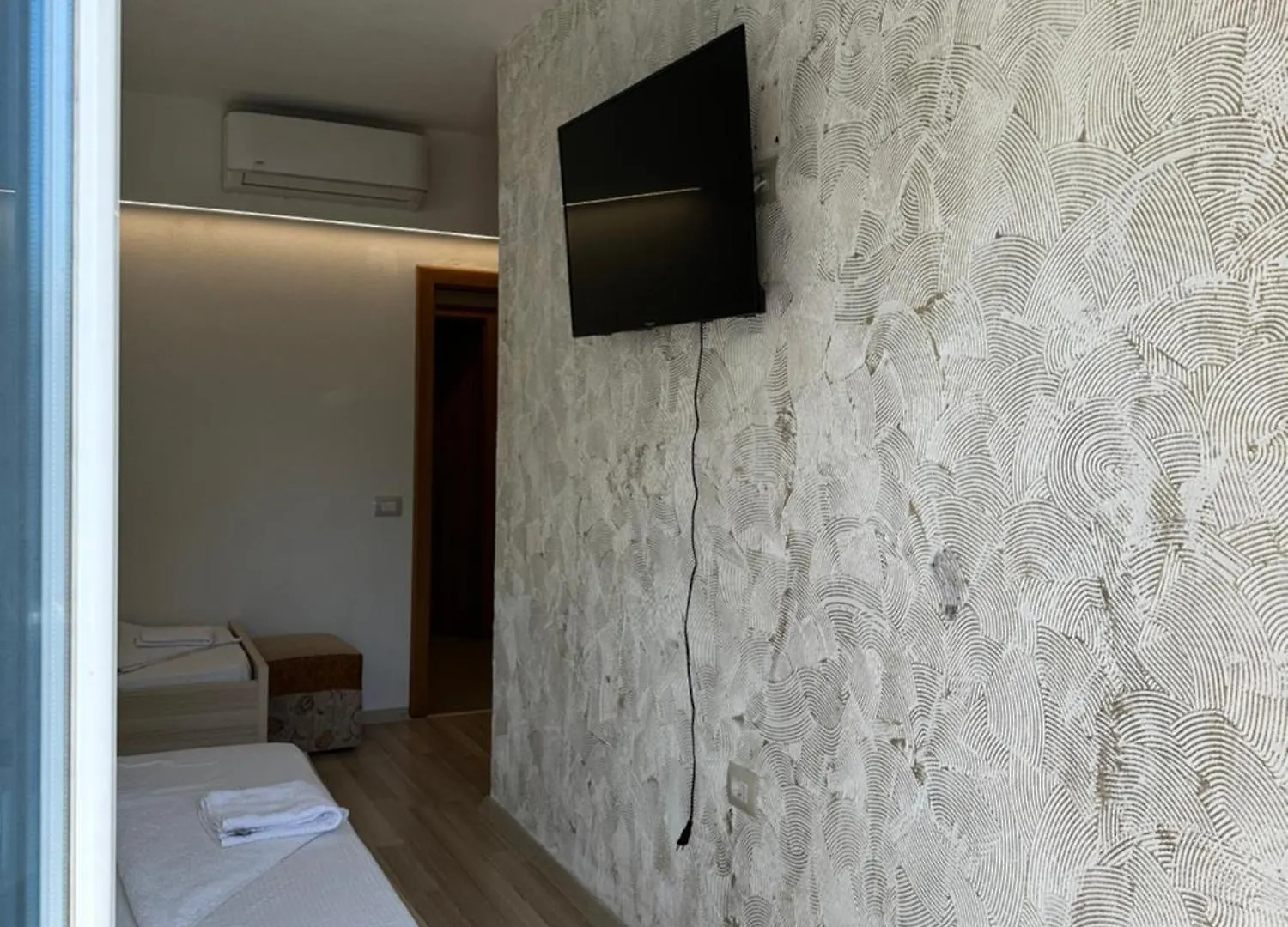 Hotel Bar Restaurant Real Bajram Curri